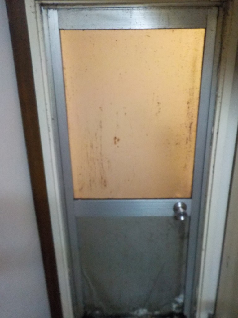 お風呂のドア交換 浴室のリフォーム ドア取り替え
